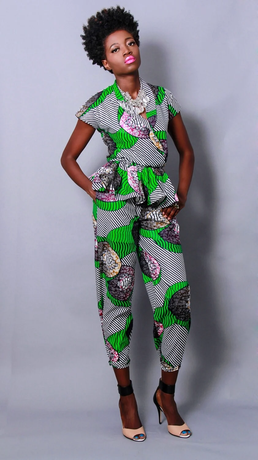 Африканский женский костюм
