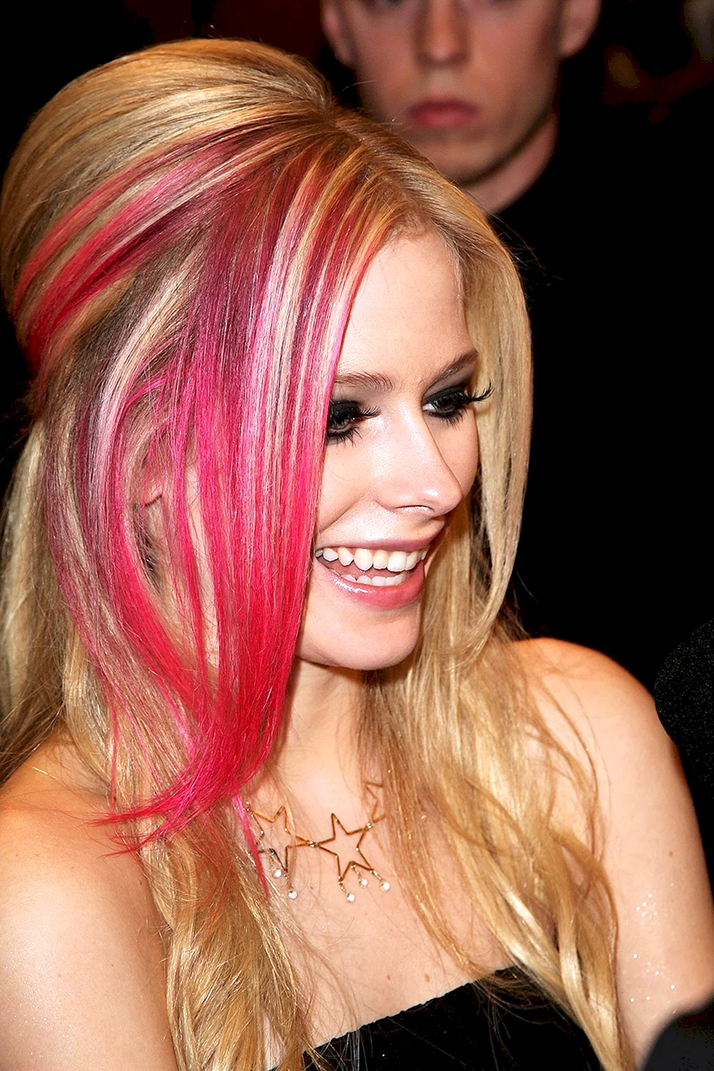 Avril Lavigne Pink