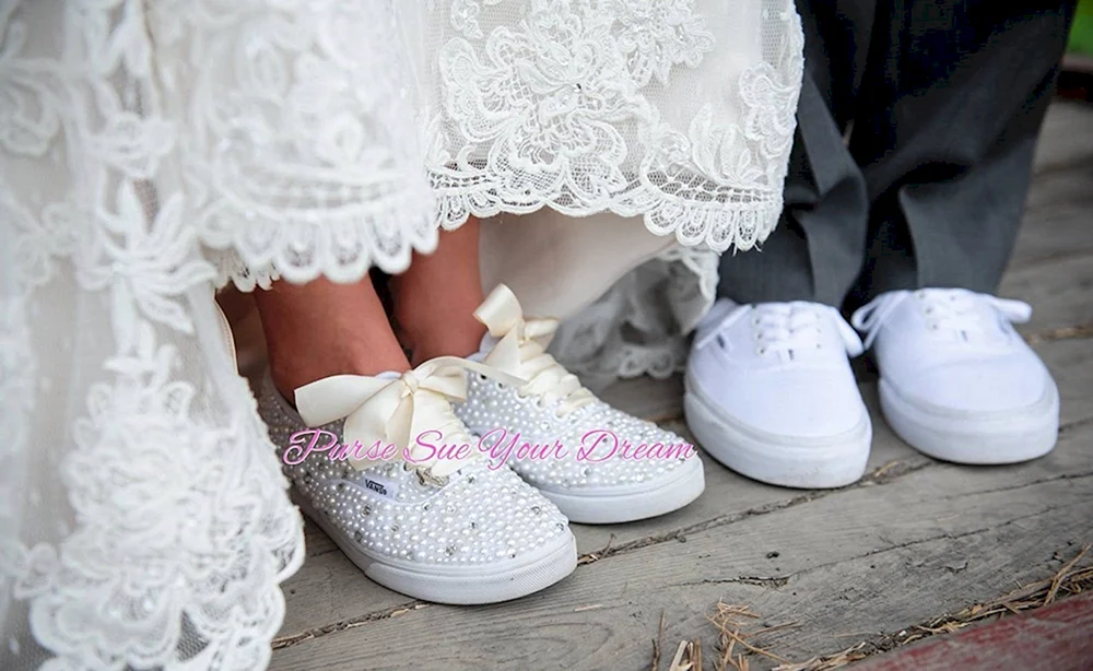 Белые Свадебные кроссовки для невесты