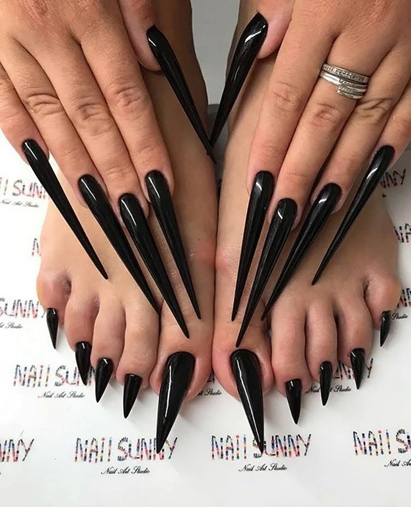 Black long Nails
