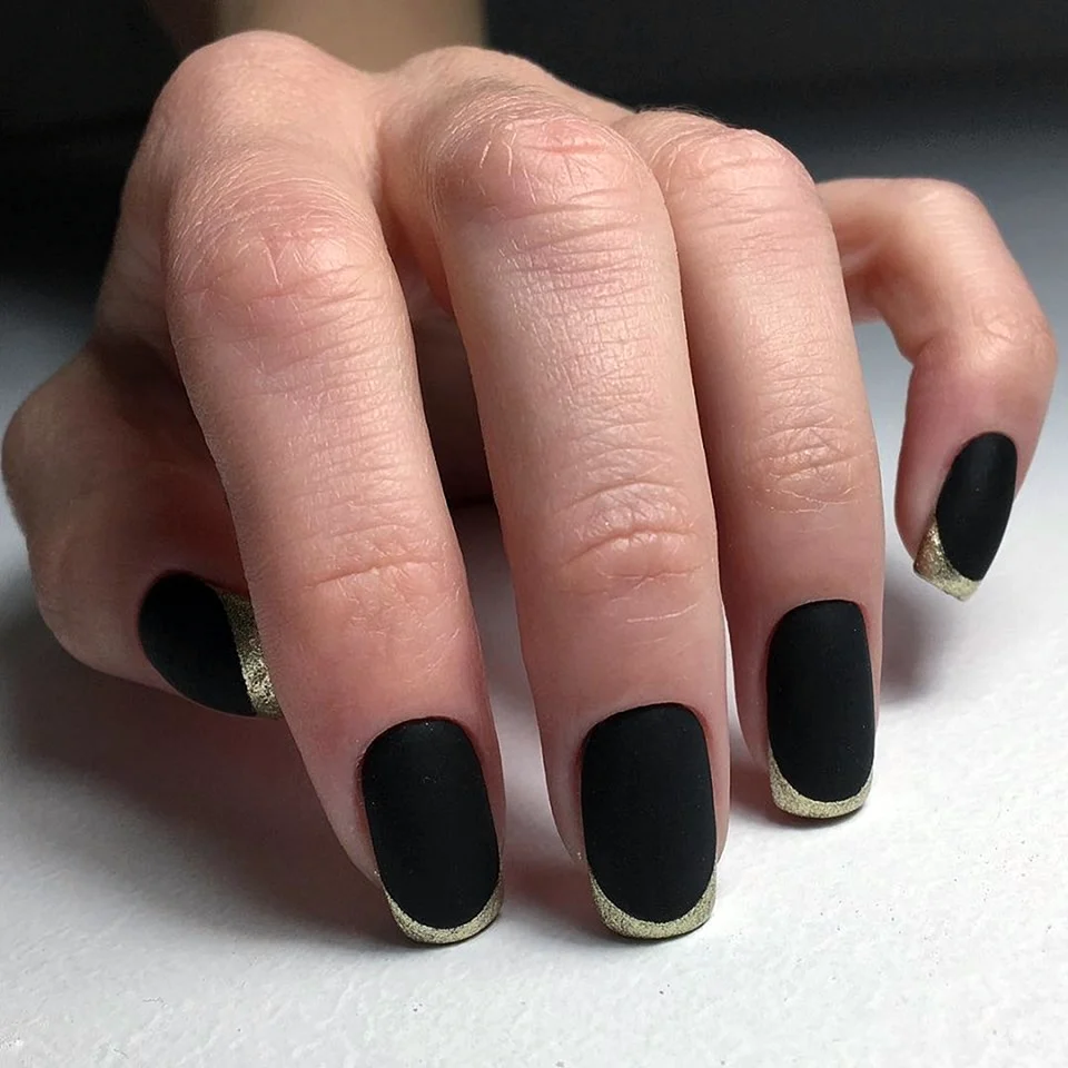 Black Nails YSL