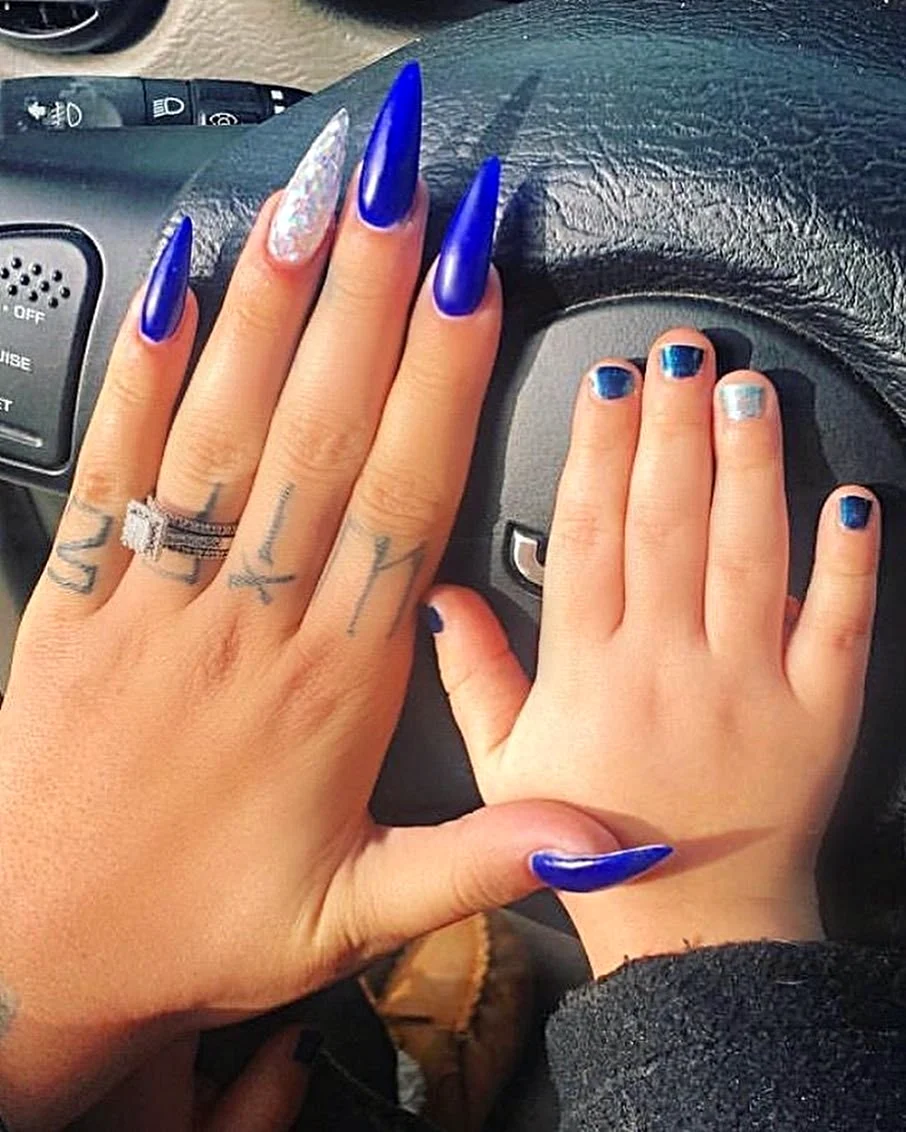 Blue long Nails