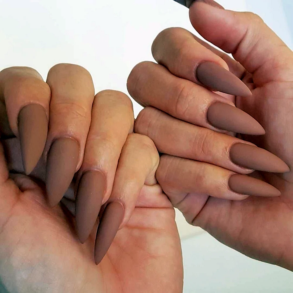 Claw Tips Nails