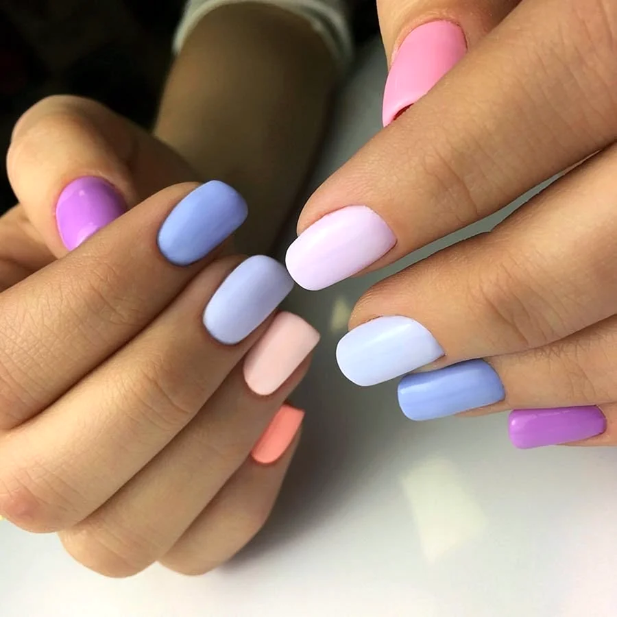 Colorful Nails 2021