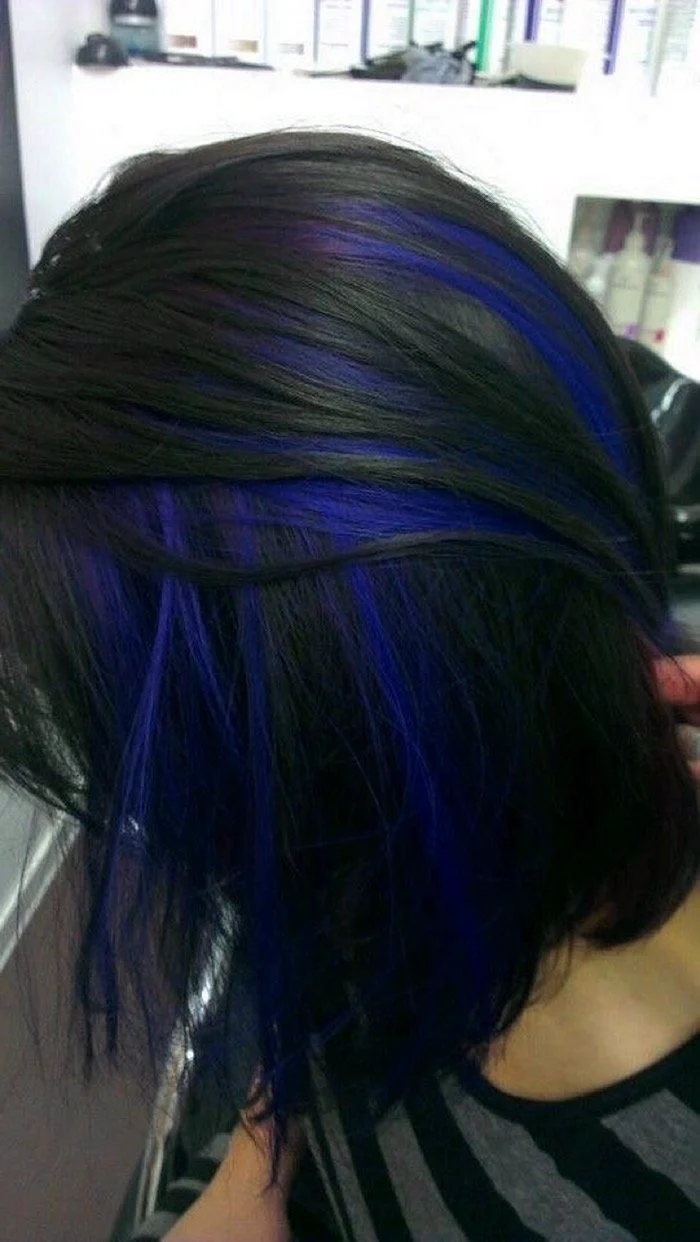 Dark Blue Highlight hair