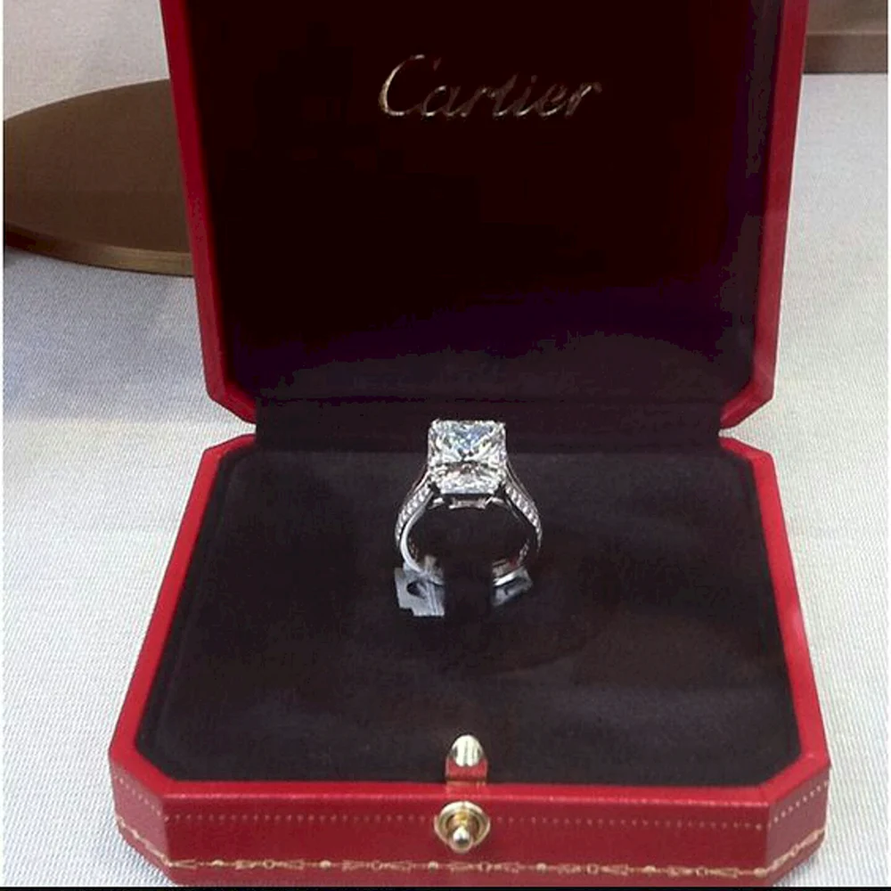 Engagement Ring Cartier Box