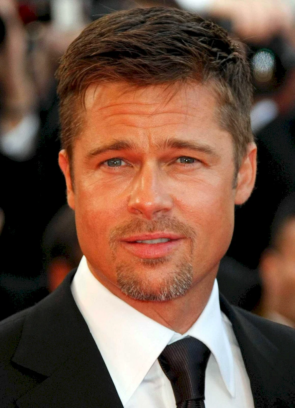 Erkek traşi Brad Pitt