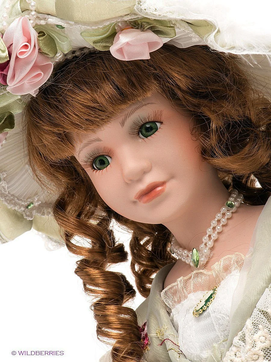 Фарфоровая кукла Елена
