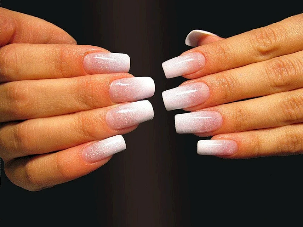 French Manicure long Nails