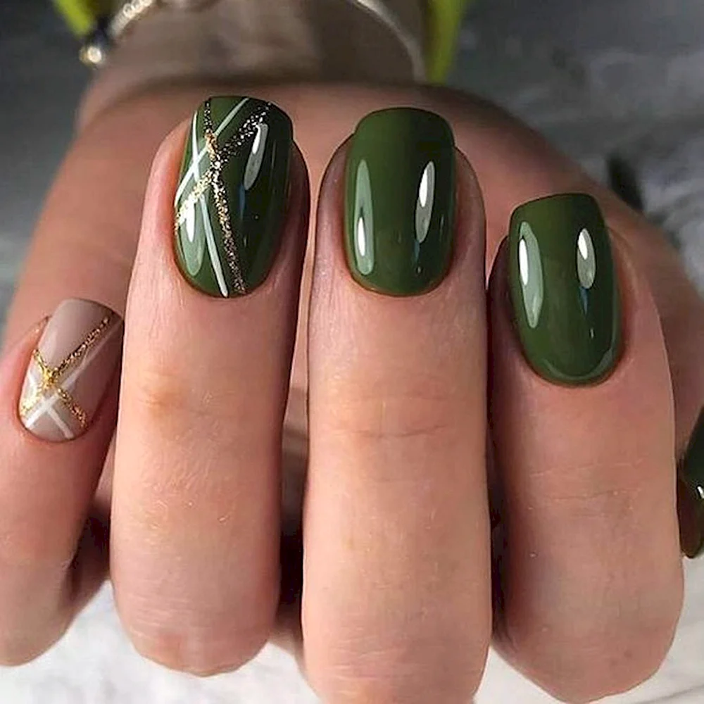 Green Gel Nails