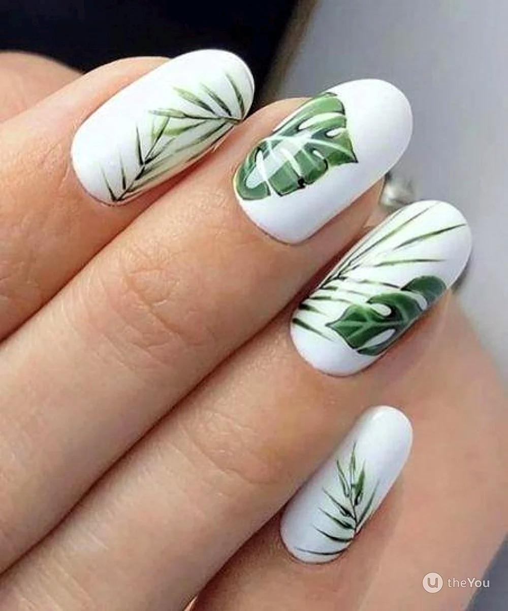 Green Nail Art