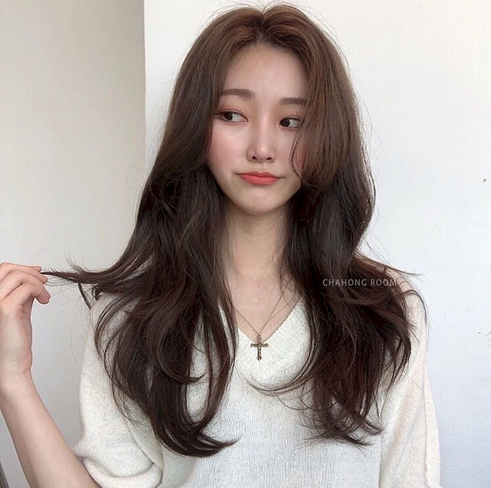 Korean layered hair