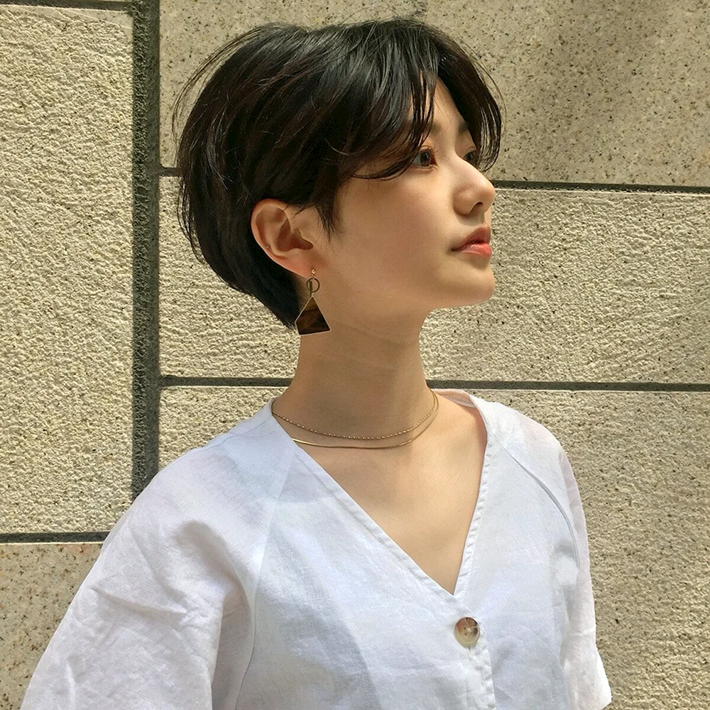 Korean short hair