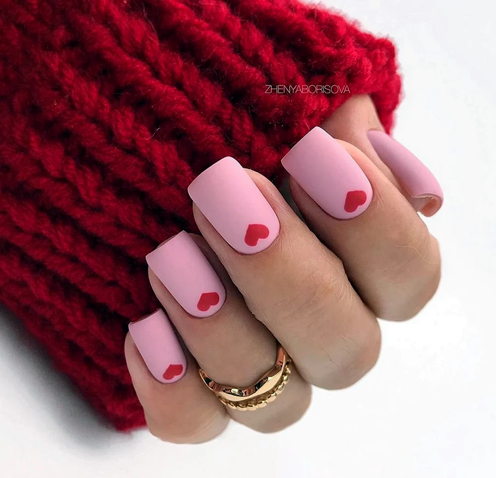 Красно розовые ногти