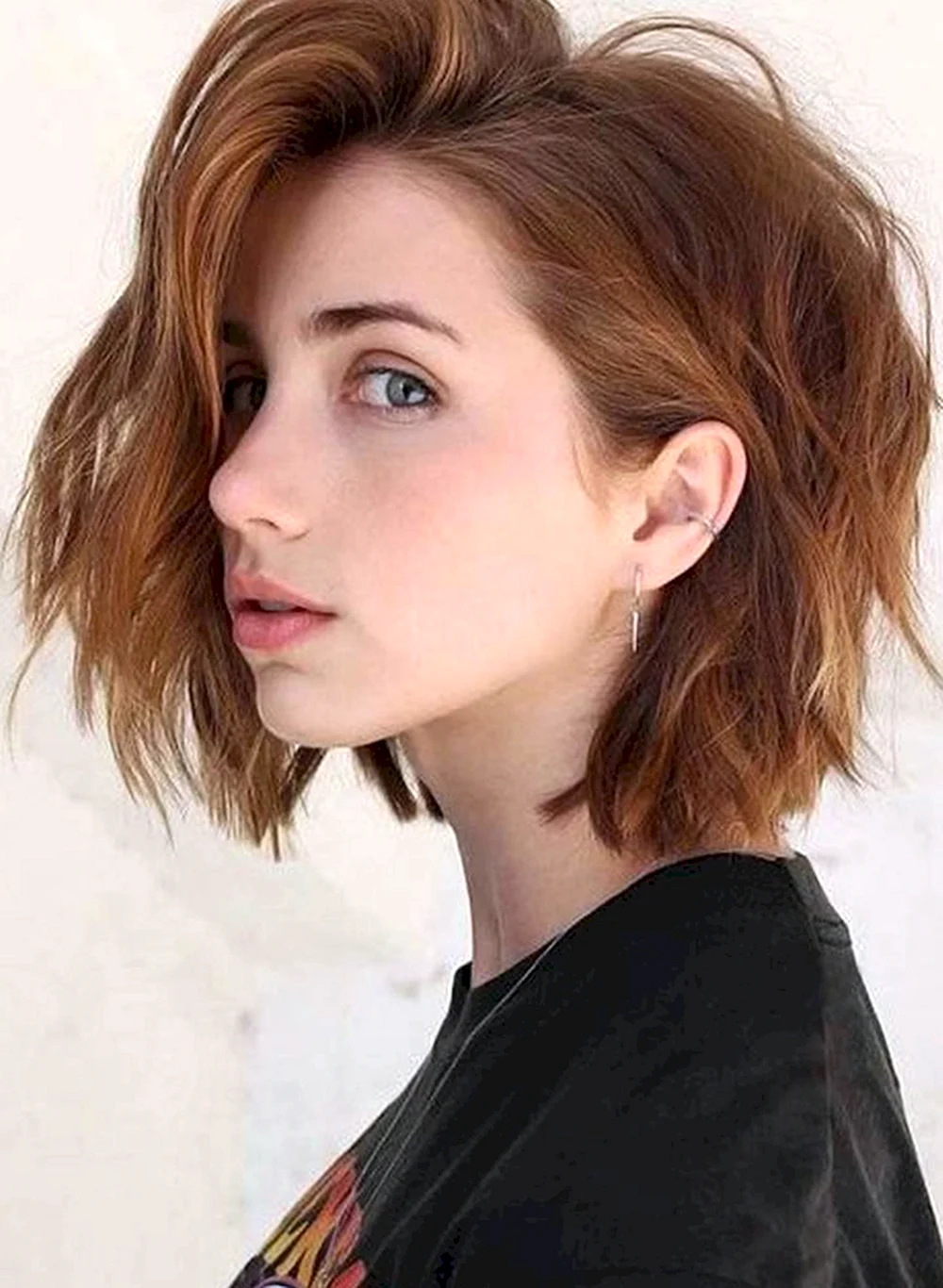 Lisa 2021 short hair