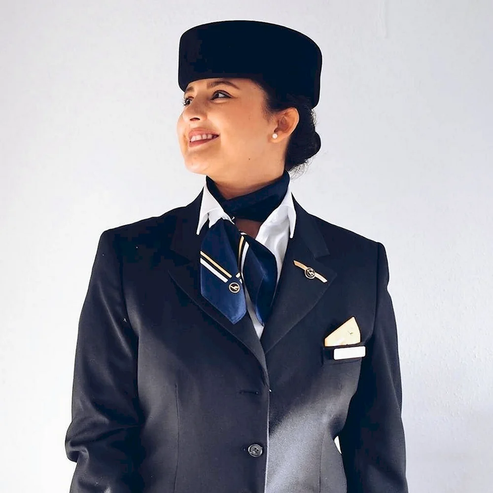 Lufthansa uniform 1986