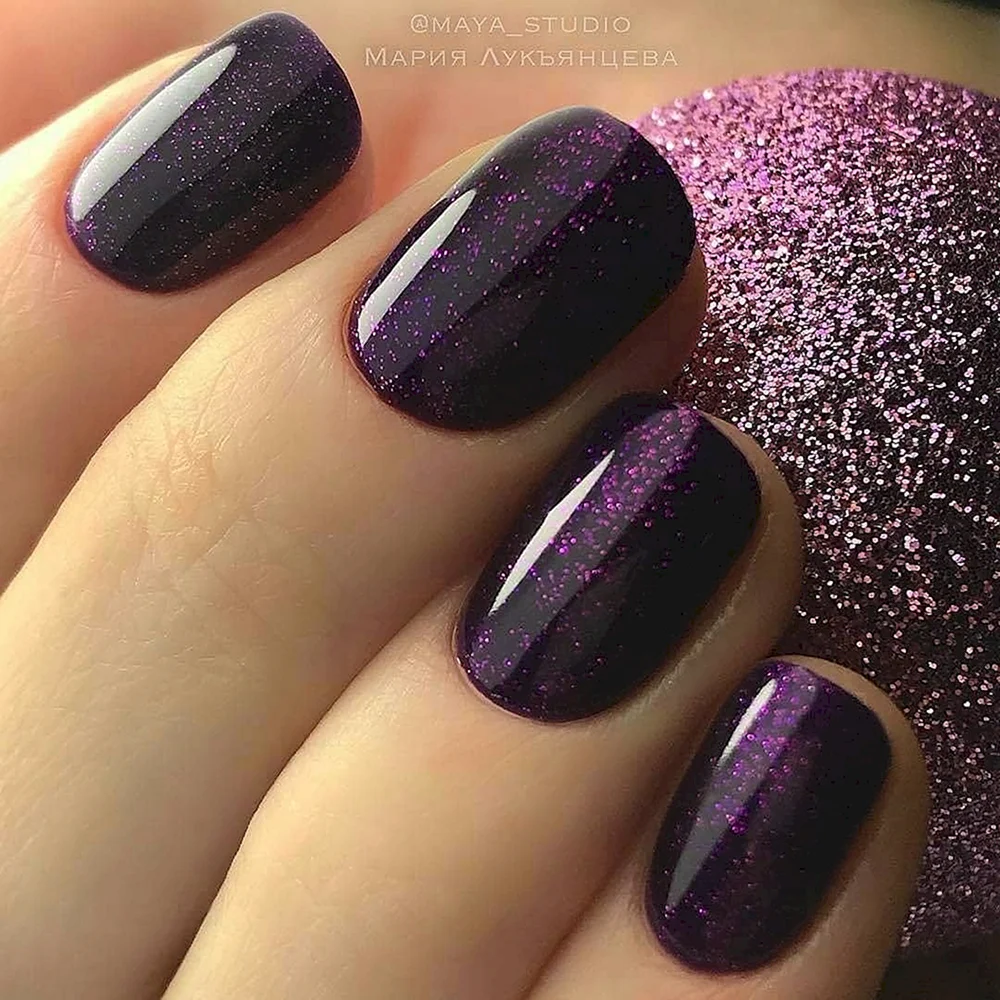 Nail Purple Dark