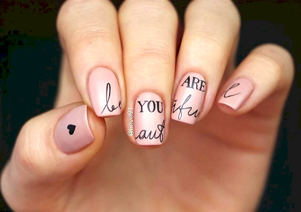 Nails Design Letter Love