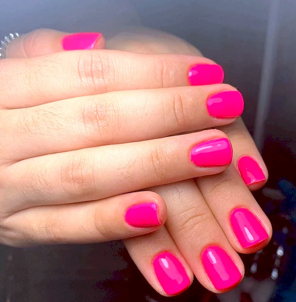 Neon Pink Manicure