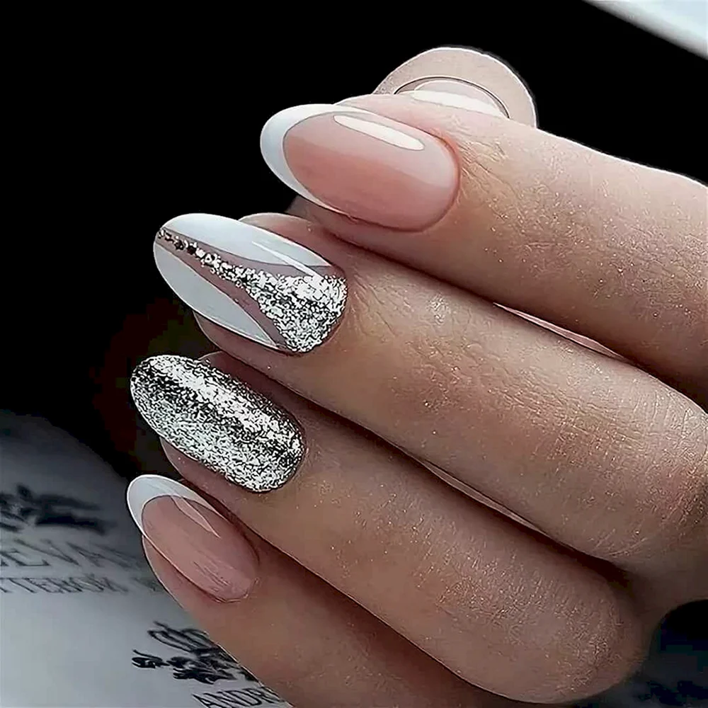 Ногти серебро