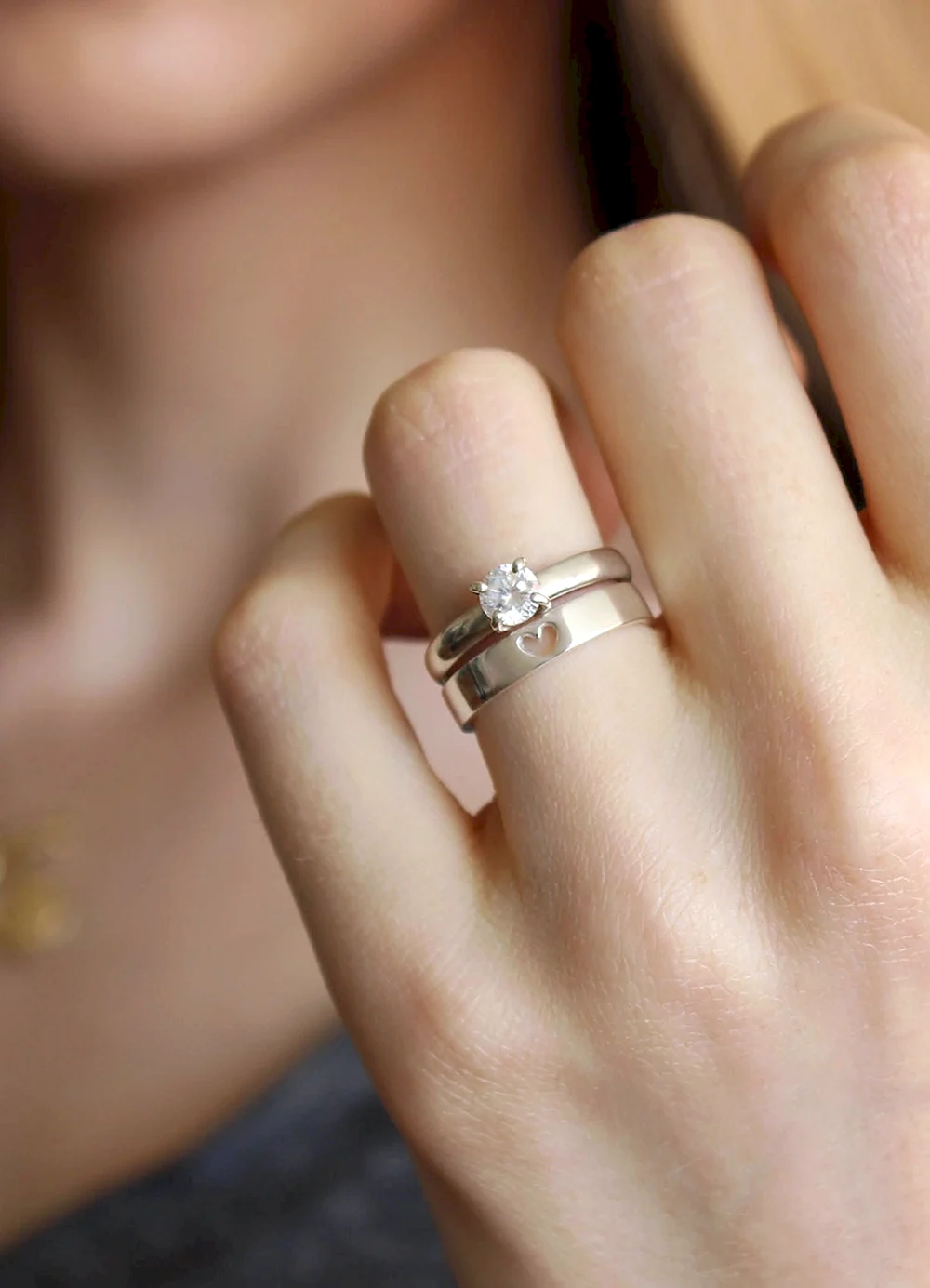 Обручальное и помолвочное кольцо