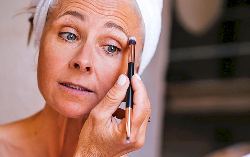 Old woman Makeup
