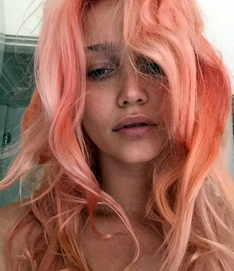 Peach hair Color