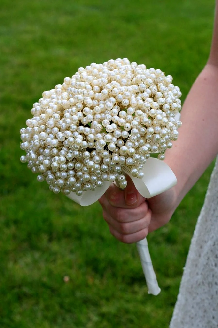 Pearly Flower Bouquet