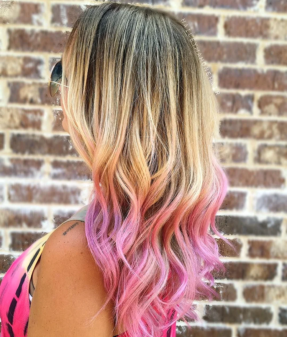 Pink hair Tips