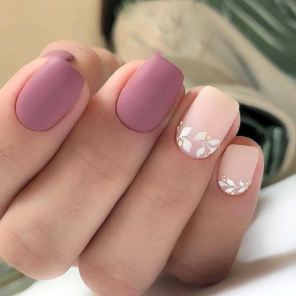 Pink short Nails Matte
