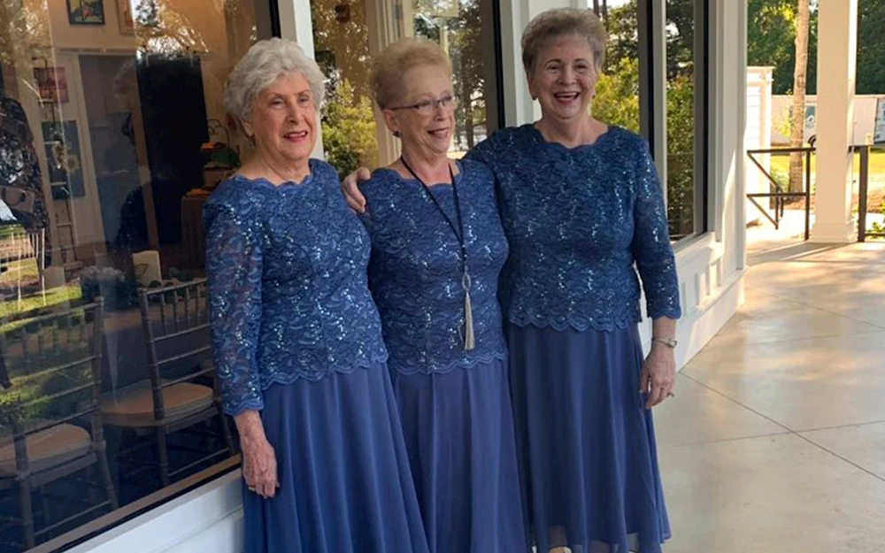 Платье для бабушки на свадьбу