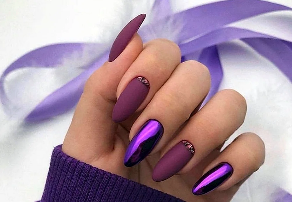 Purple mat Nails