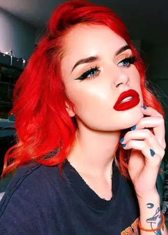 Red hair Makeup