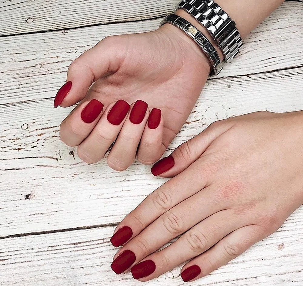 Red Nails Arms