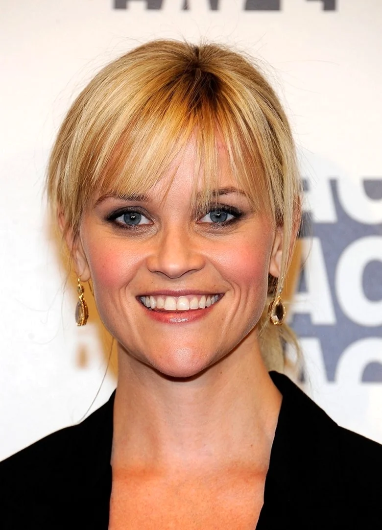 Reese Witherspoon short hair