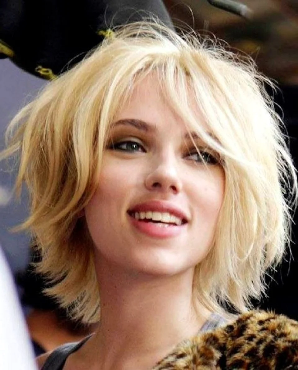 Scarlett Johansson Bob hair
