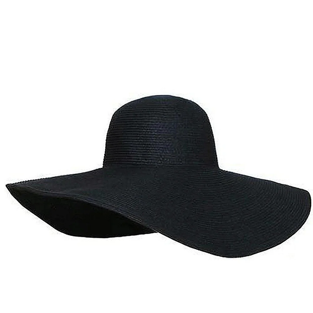 Широкополая чёрная шляпа
