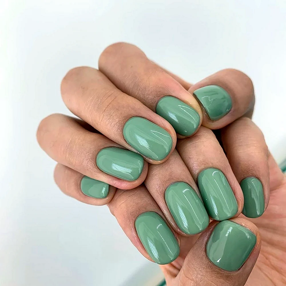 Short Green Nails