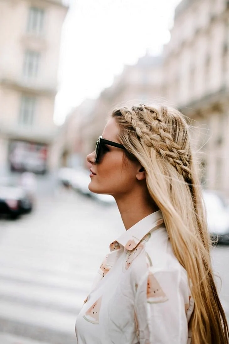 Straight hair with Braids Style