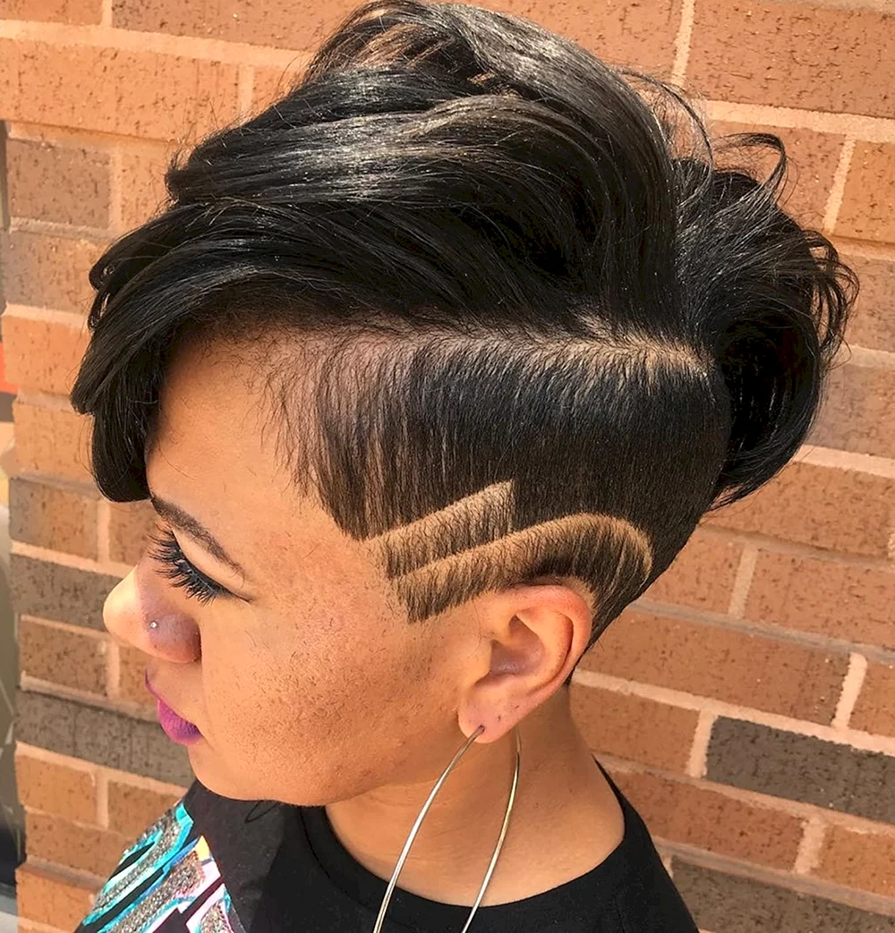 Undercut with lines girl