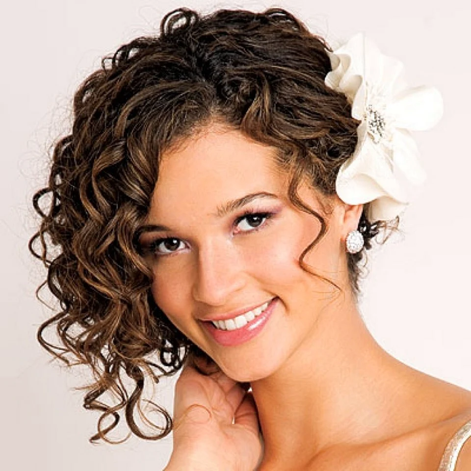 Wedding Hairstyles for short curly hair