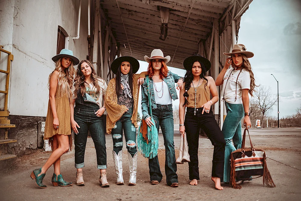 Wild West girls