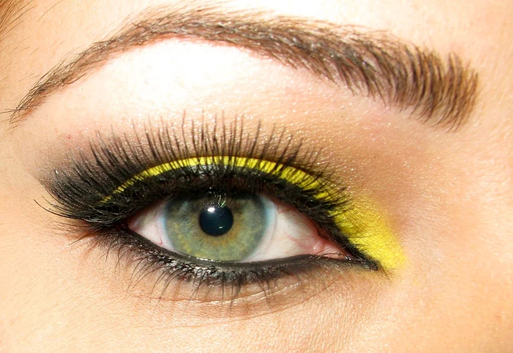 Желто зеленый макияж