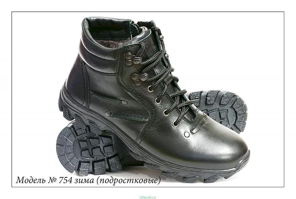 Зимние ботинки фабрики в России