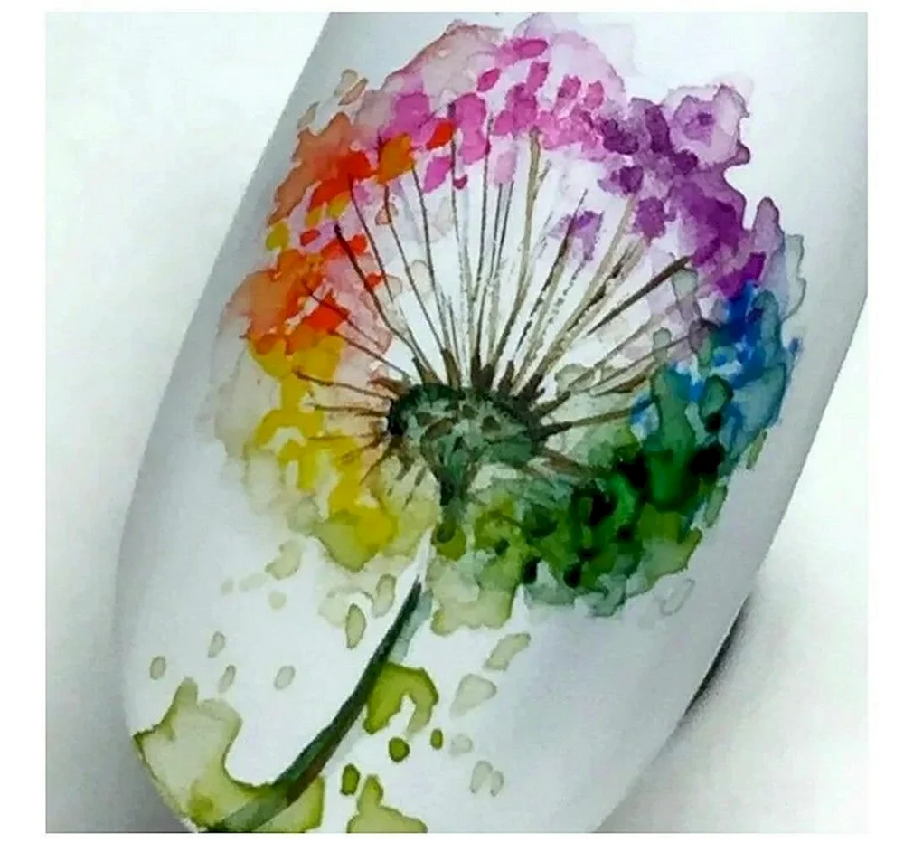 Дизайн ногтей акварельными красками