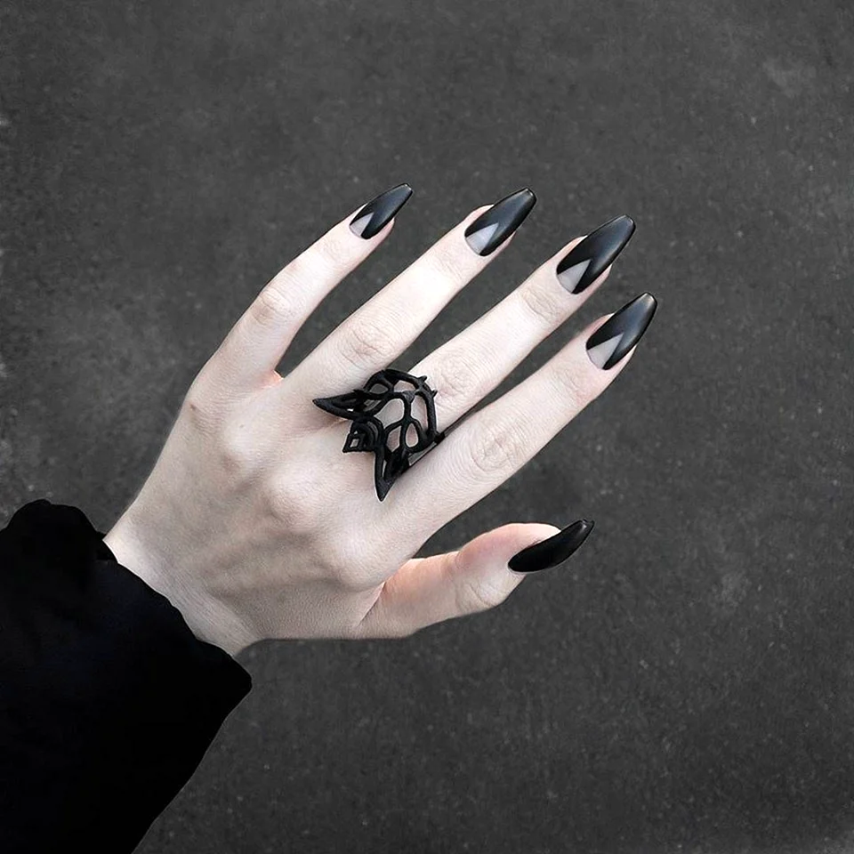 Эстетичные черные ногти